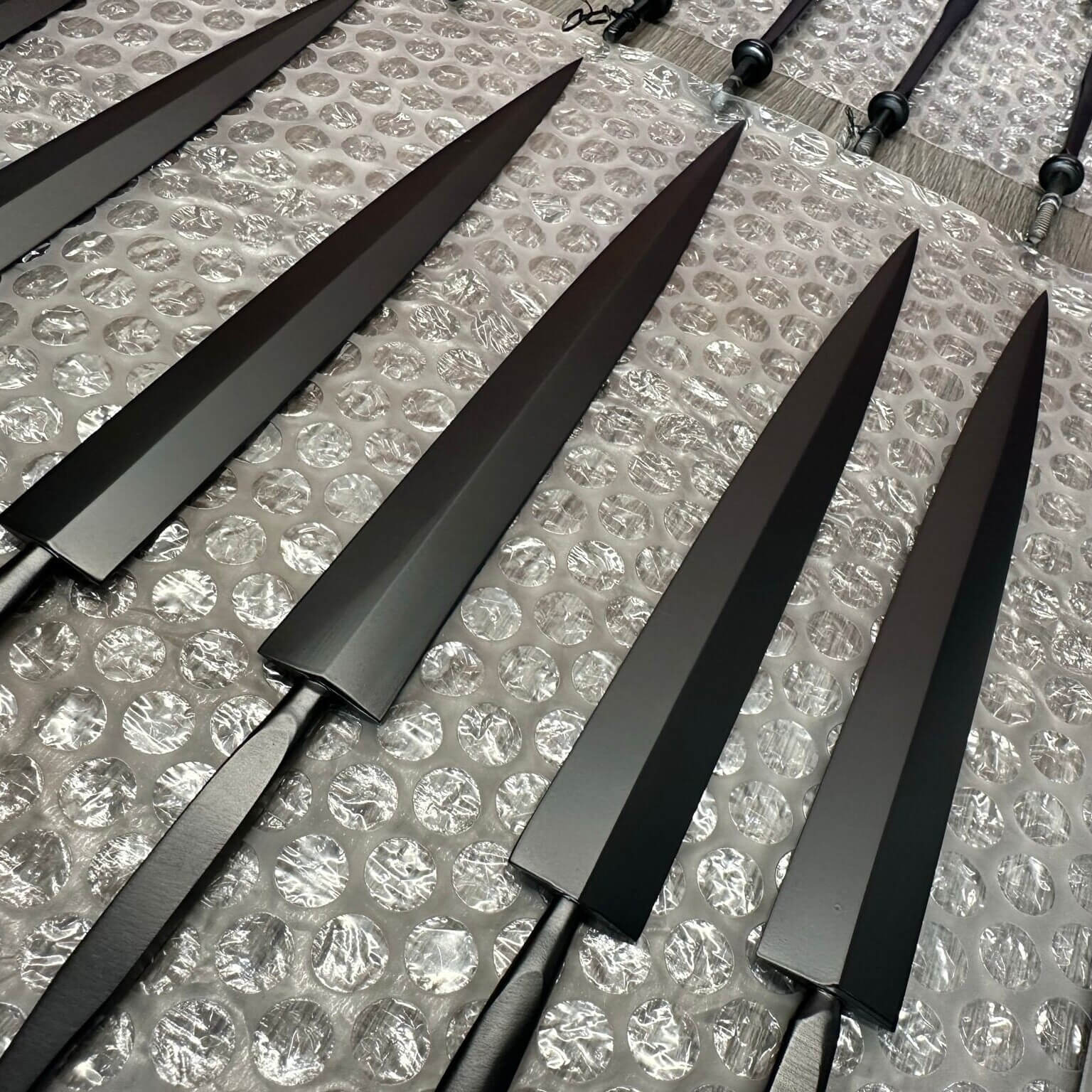 Handmade Daggers Batch Run Image